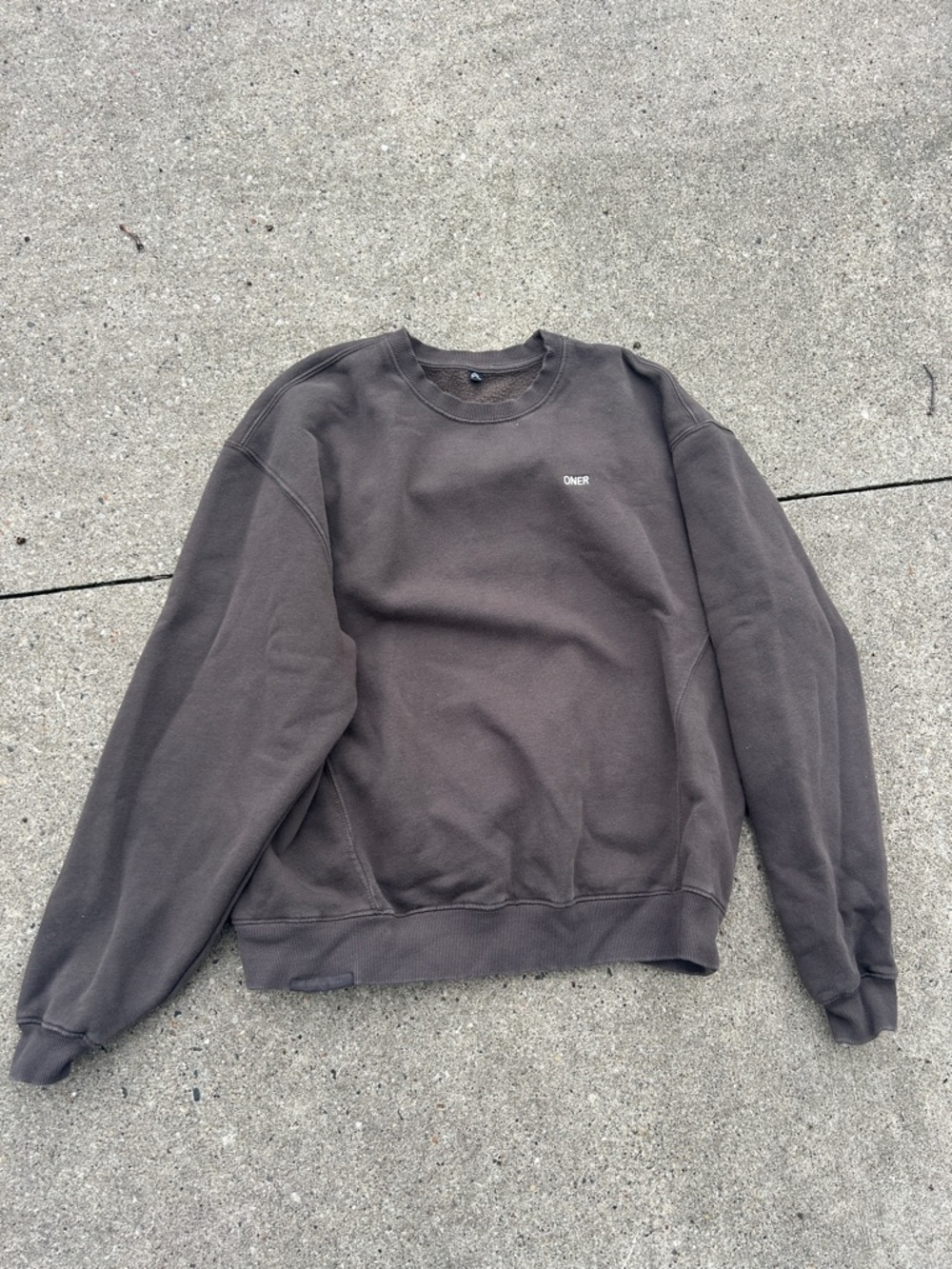 Oner active deep taupe crewneck